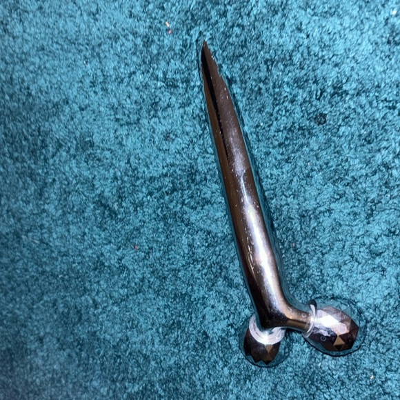 Silver 3D style Facial Roller - Picture 6 of 14